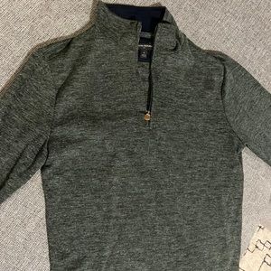 BR quarter zip
